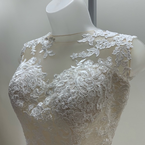 NWT White One Designer Mermaid Wedding Dress - Picture 2 of 8